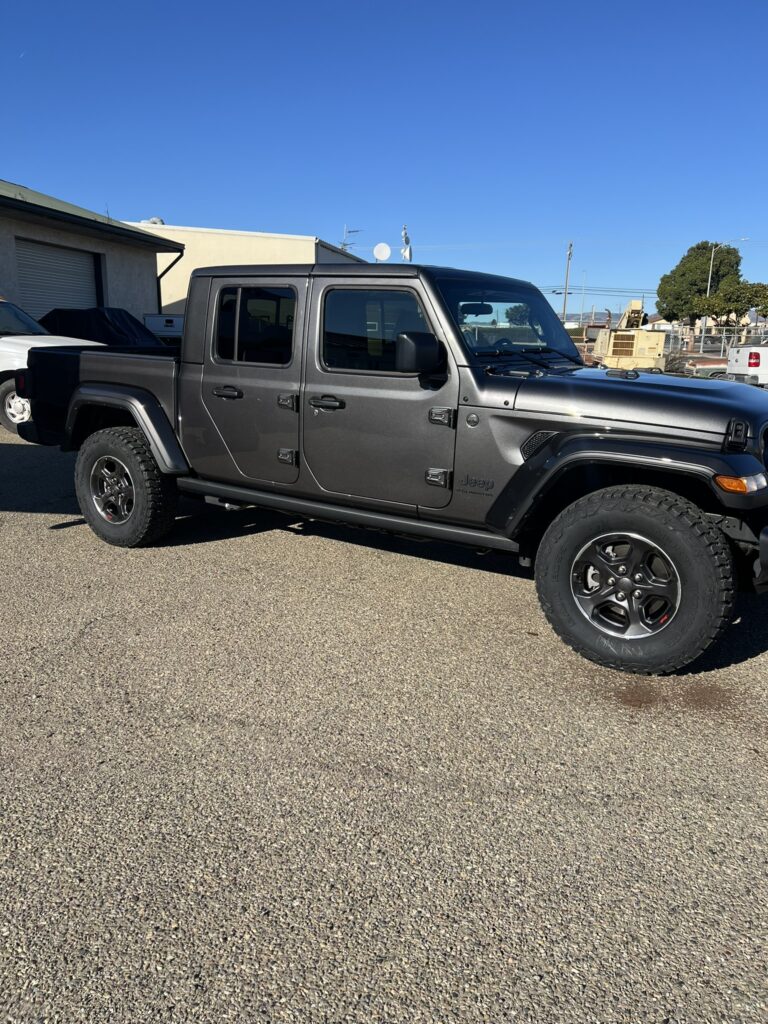 Gladiator Baja Boss AT