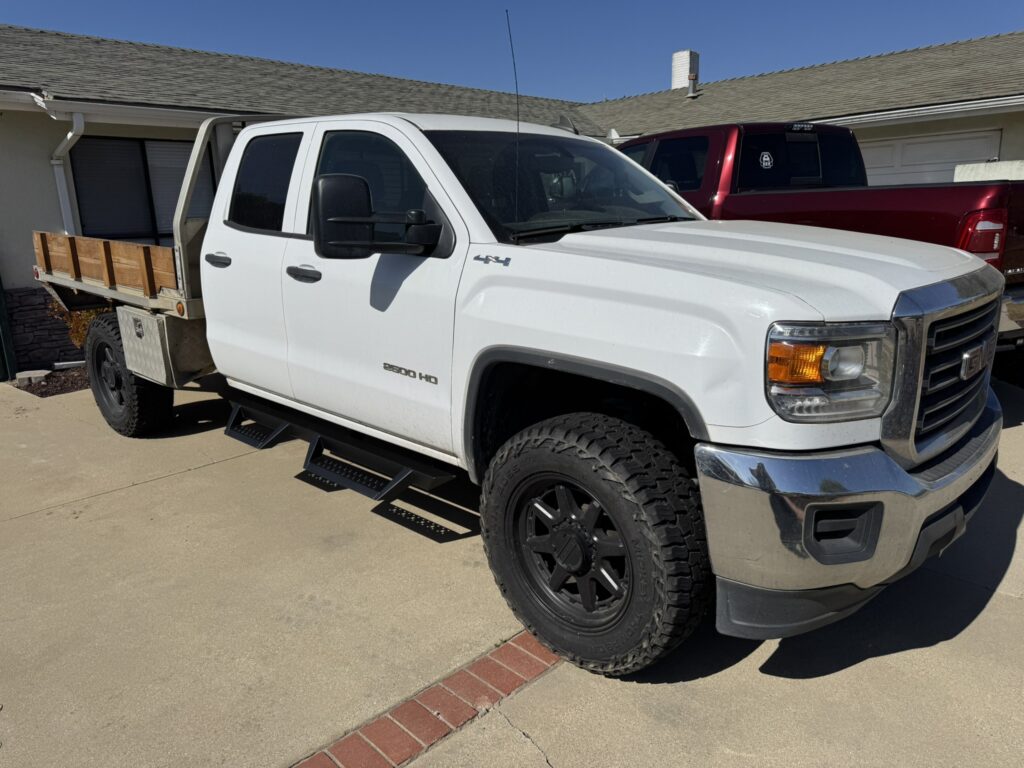 Sierra 2500 Baja Boss AT